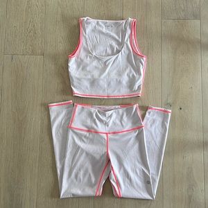 Stance Activewear set - Happenings Crop Top & Happenings Leggings